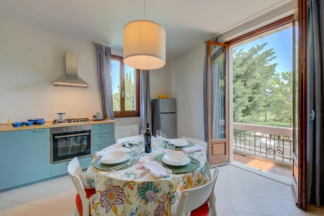 Casa Lia - Happy Rentals Desenzano del Garda Apartment
